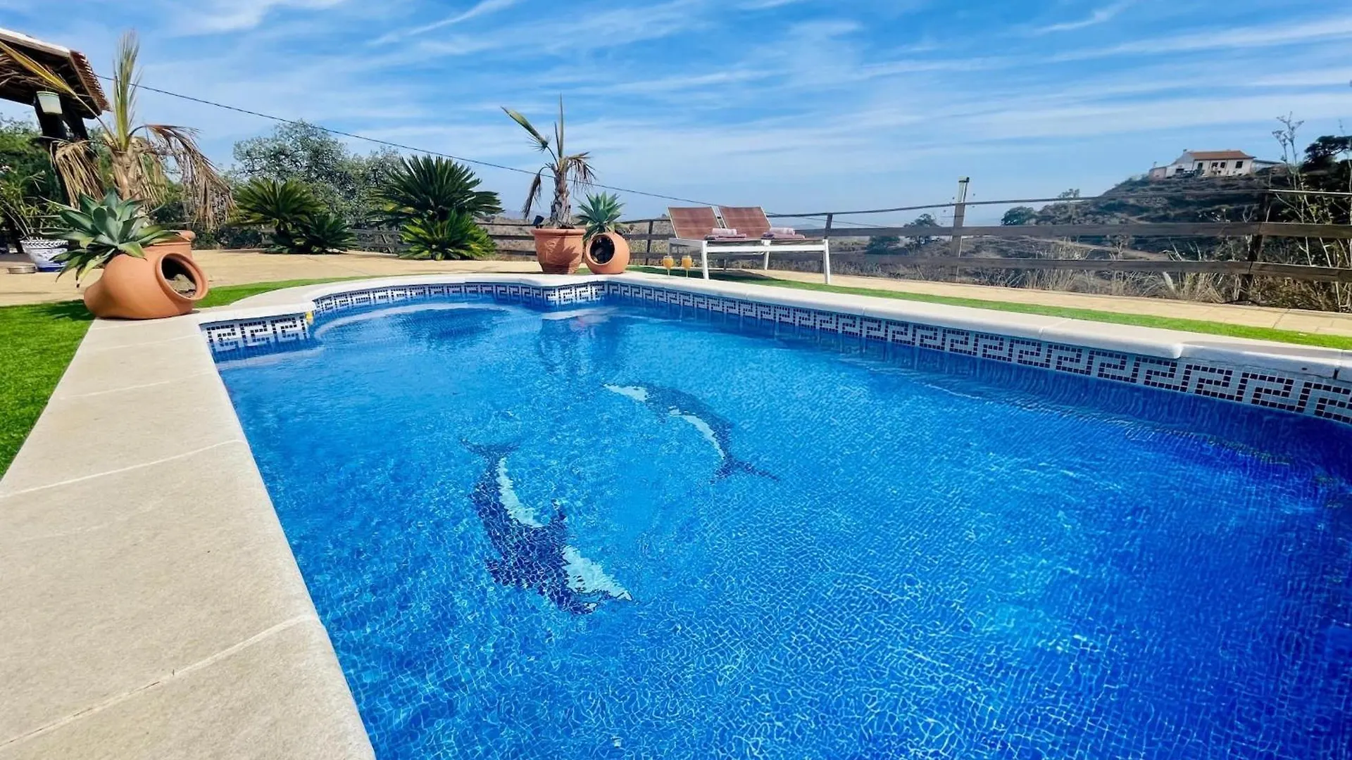 Luxr Villa Pool, Sea And Malaga View Cartama
